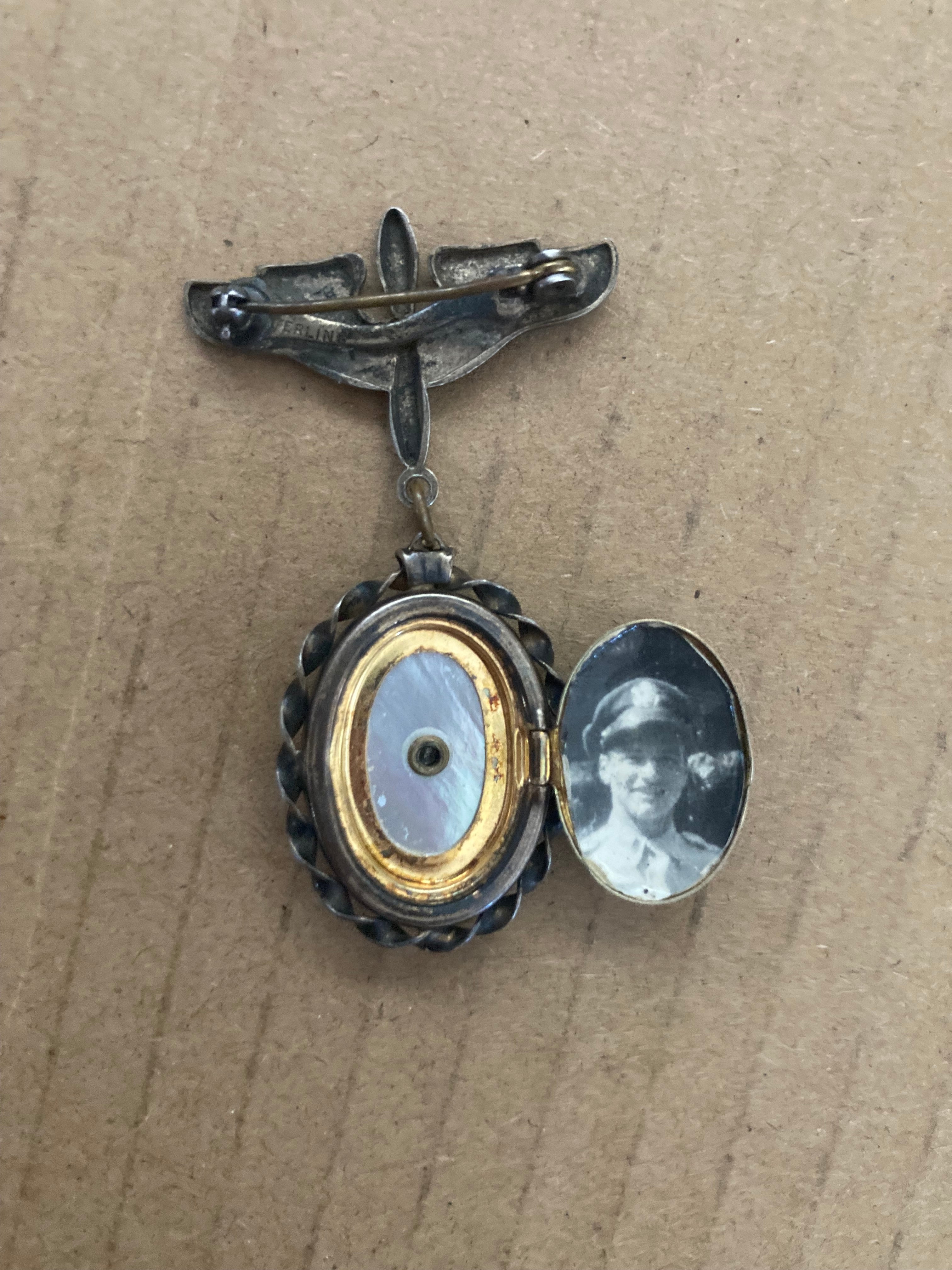 Ww2 sweetheart soldier pin